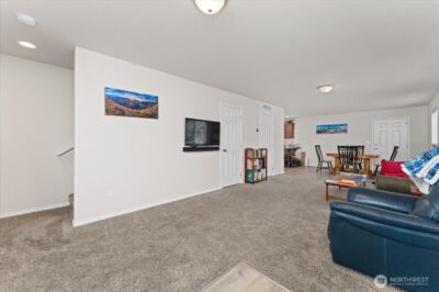 1327 S Miller Street , Wenatchee, WA 98801 - Photo 8