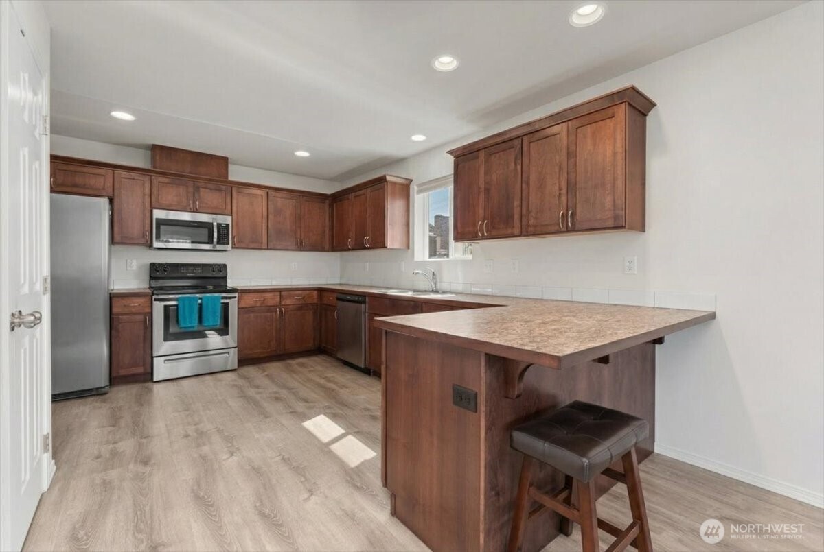 1327 S Miller Street , Wenatchee, WA 98801