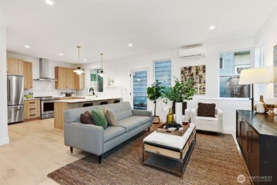 8812 41st Avenue SW, Seattle, WA 98136 - Photo 4