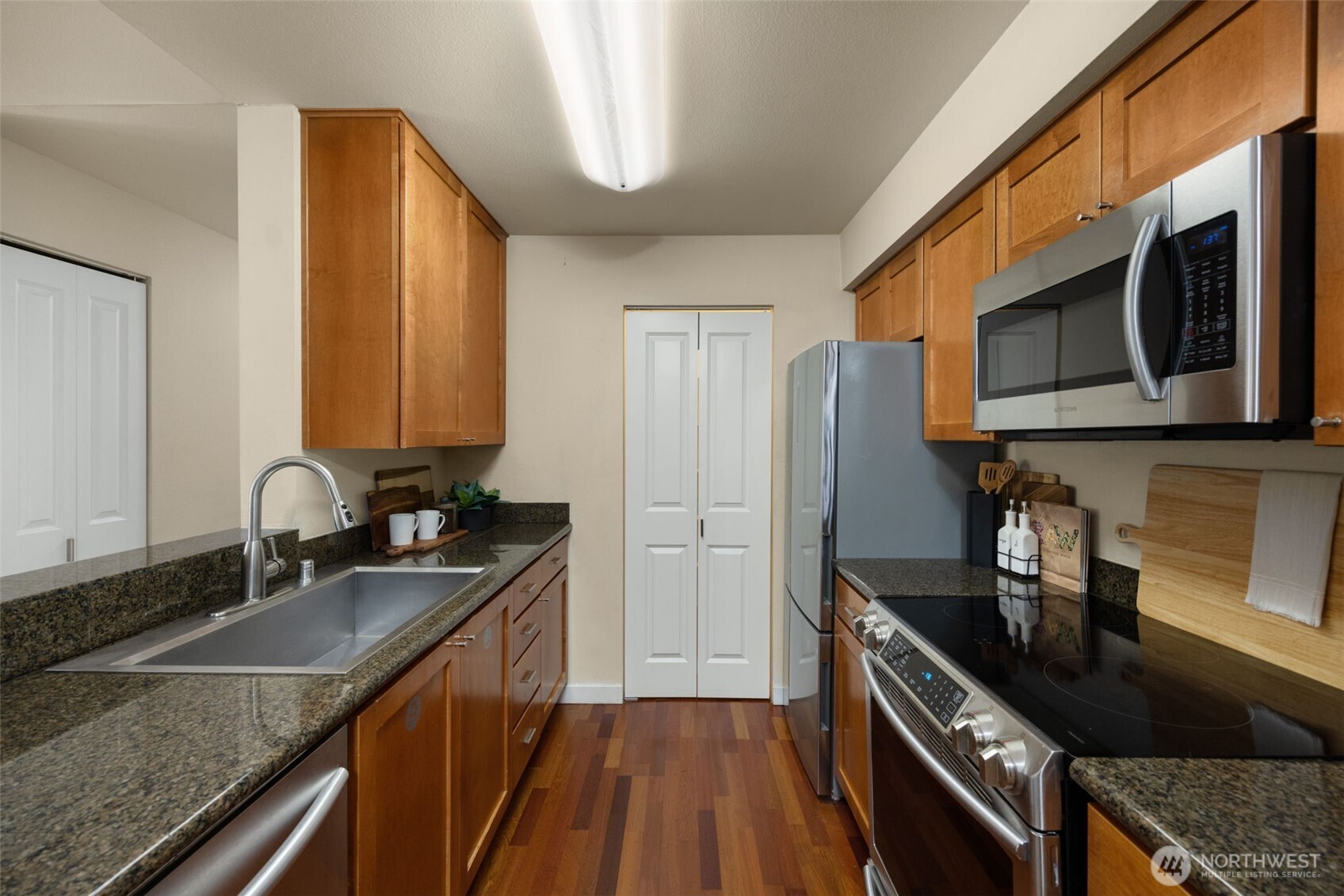 12303 Harbour Pointe Boulevard #T302, Mukilteo, WA 98275