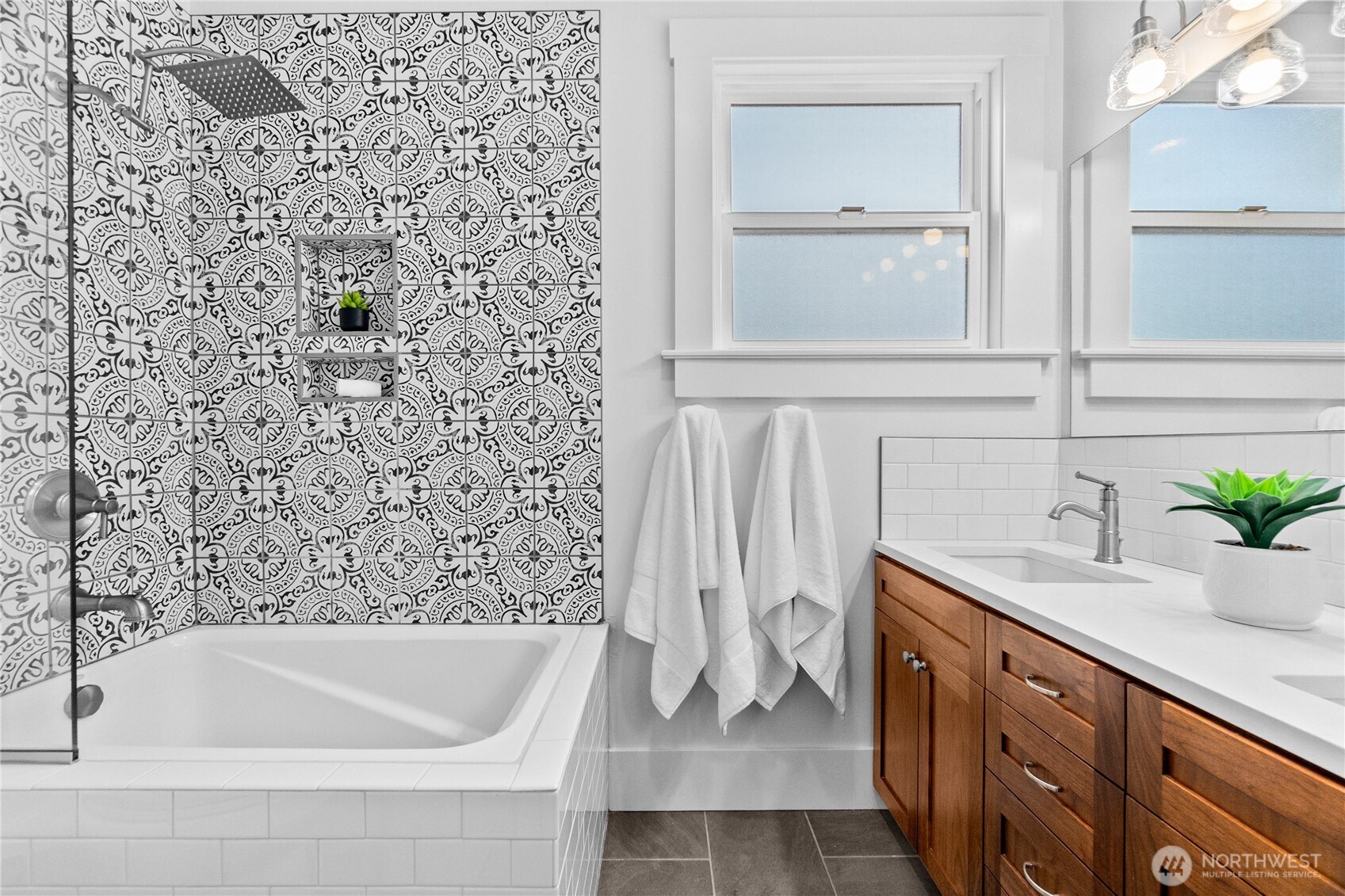 1617 Water Street SW, Olympia, WA 98501