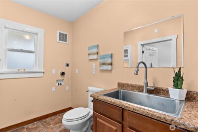 1617 Water Street SW, Olympia, WA 98501 - Photo 9