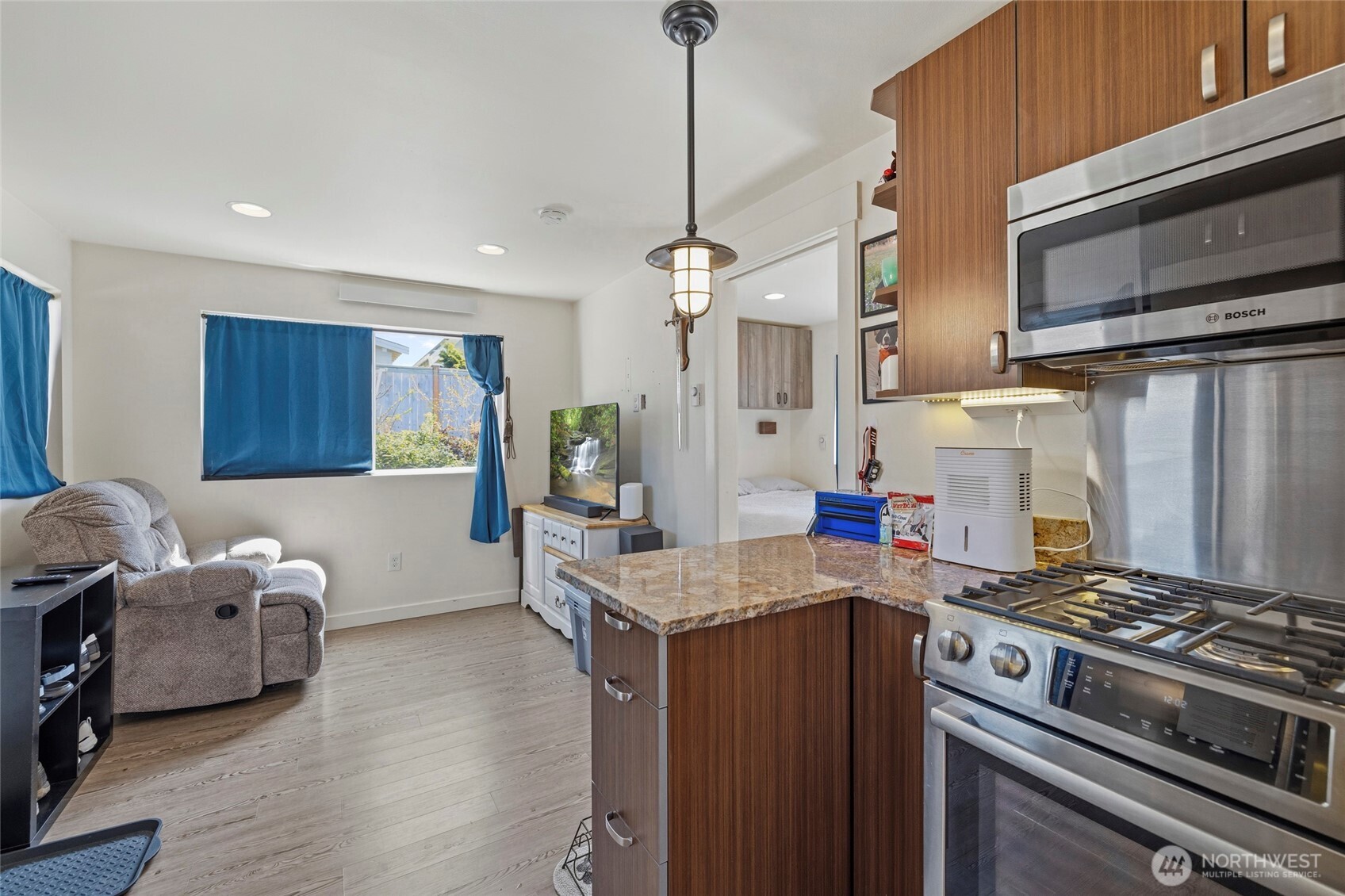 1320 S 12th Street , Mount Vernon, WA 98273