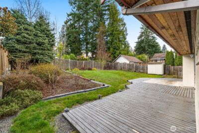 11516 Bartlett Ave NE, Seattle, WA 98125 - Photo 22