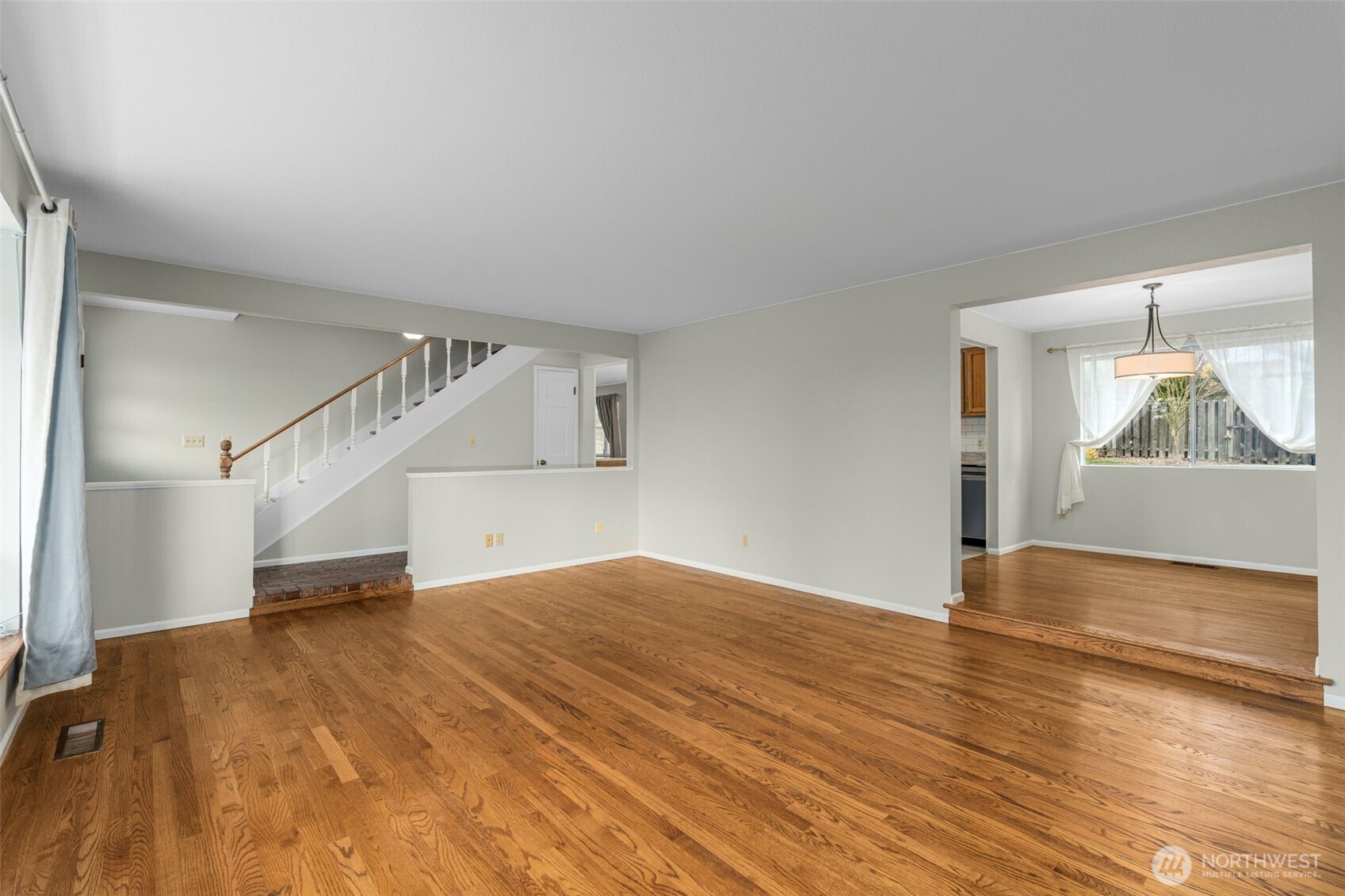 11516 Bartlett Ave NE, Seattle, WA 98125