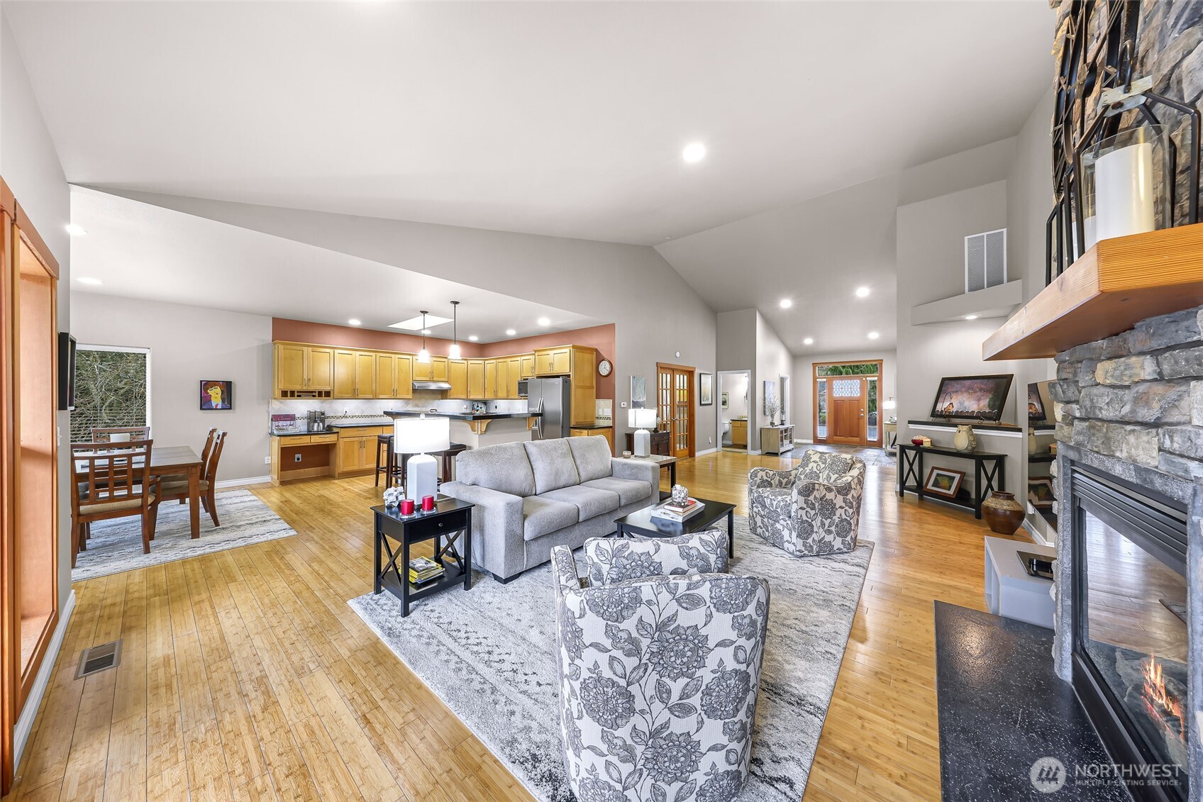 4459 Castlerock Drive , Blaine, WA 98230