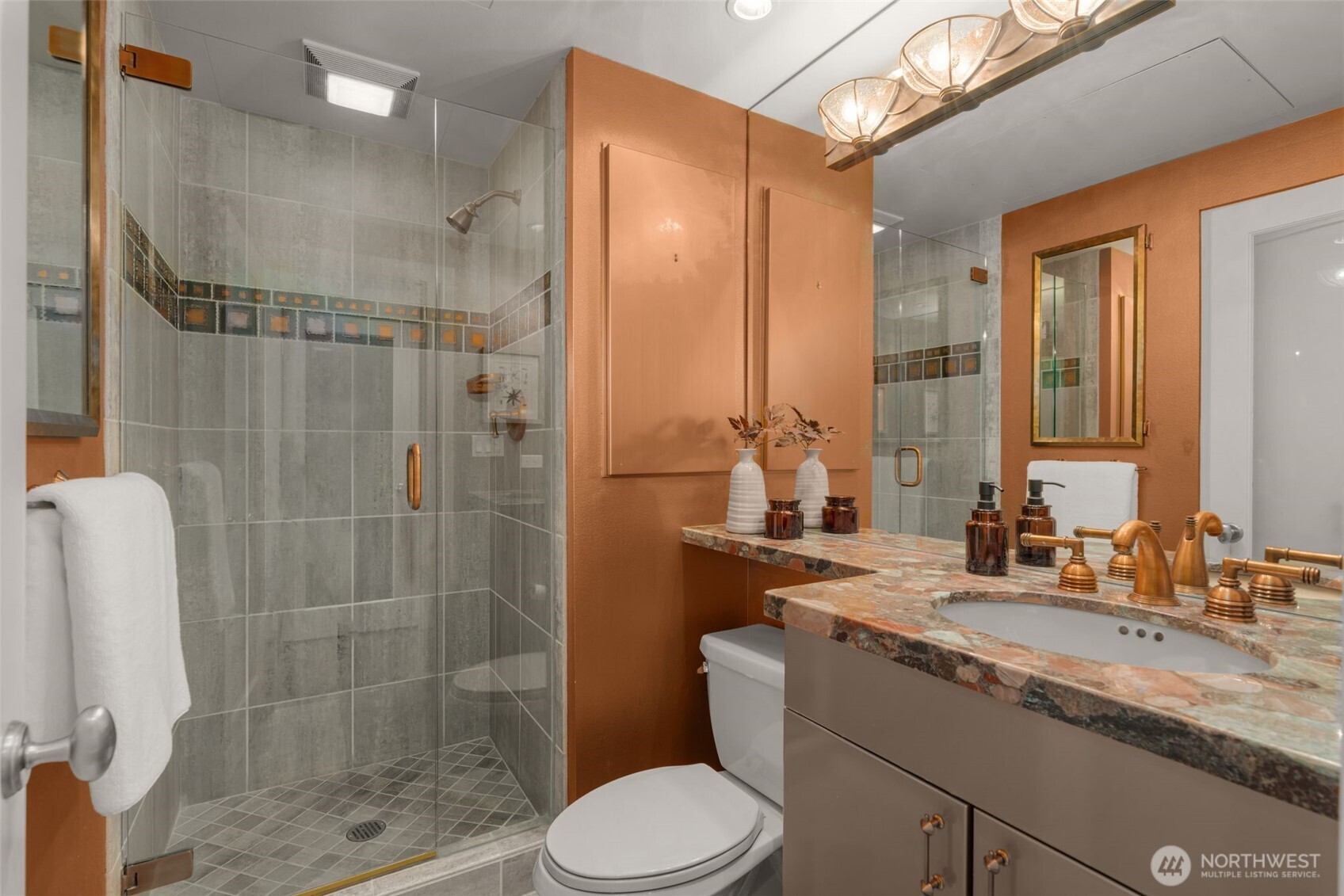 2821 2nd Avenue #1004, Seattle, WA 98121