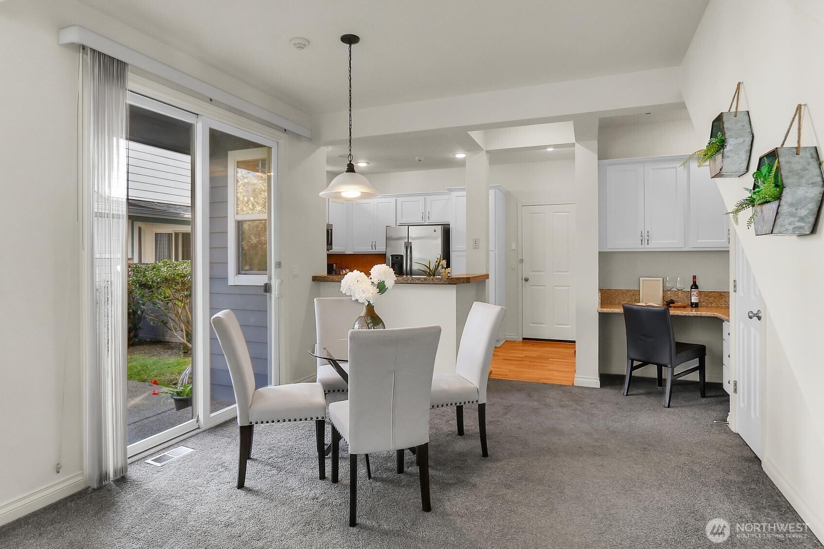 6224 188 Place NE #101, Redmond, WA 98052