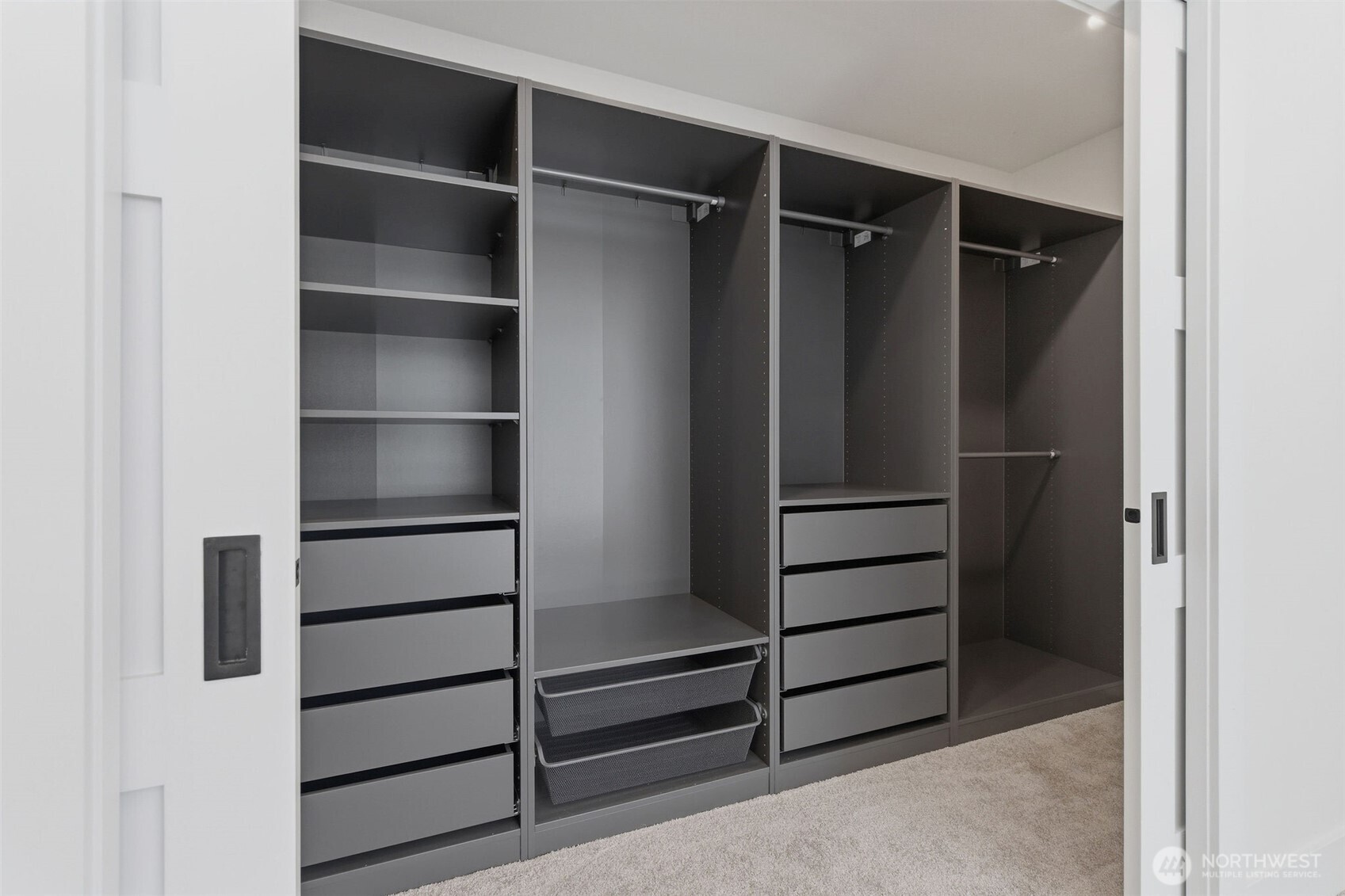 10930 NE 120th Street , Kirkland, WA 98034-6803