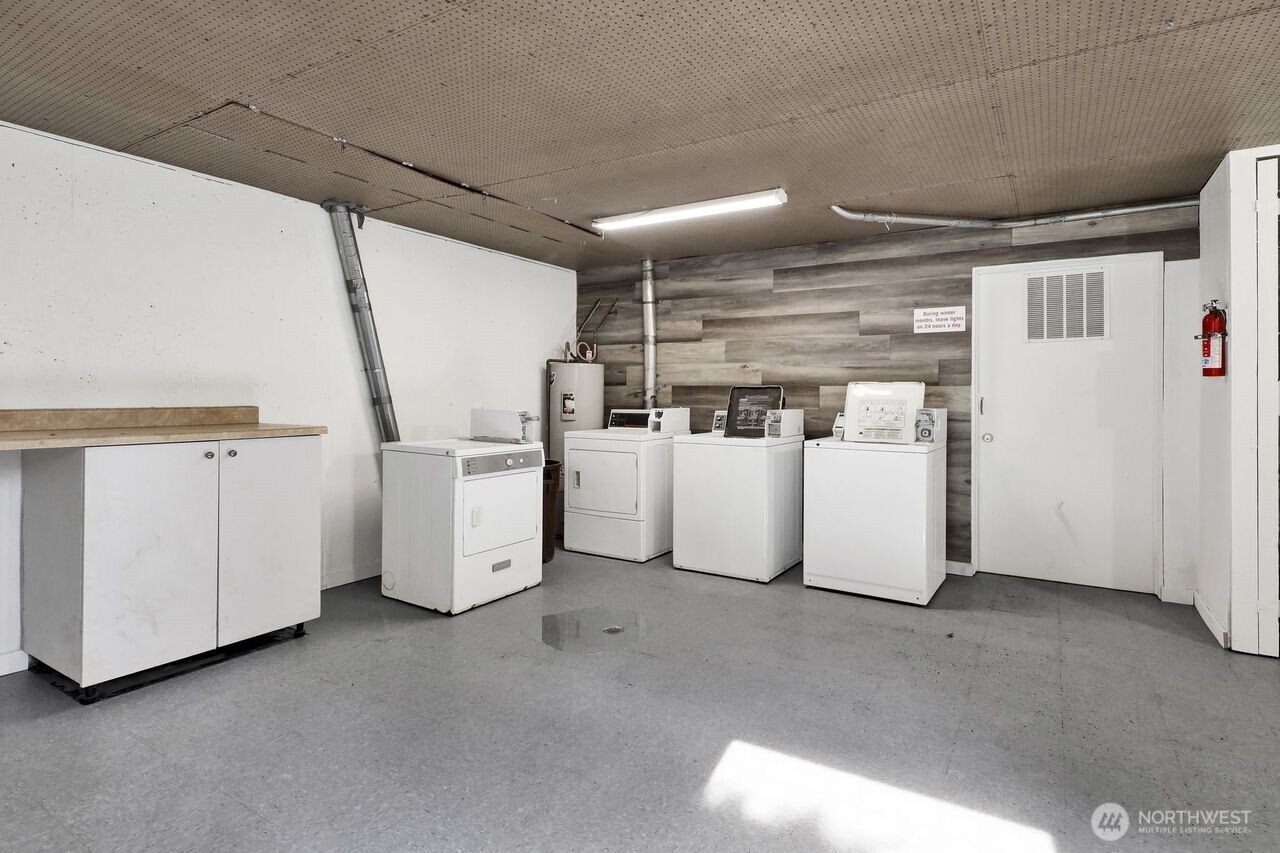 211 Maple Street , Lynden, WA 98264