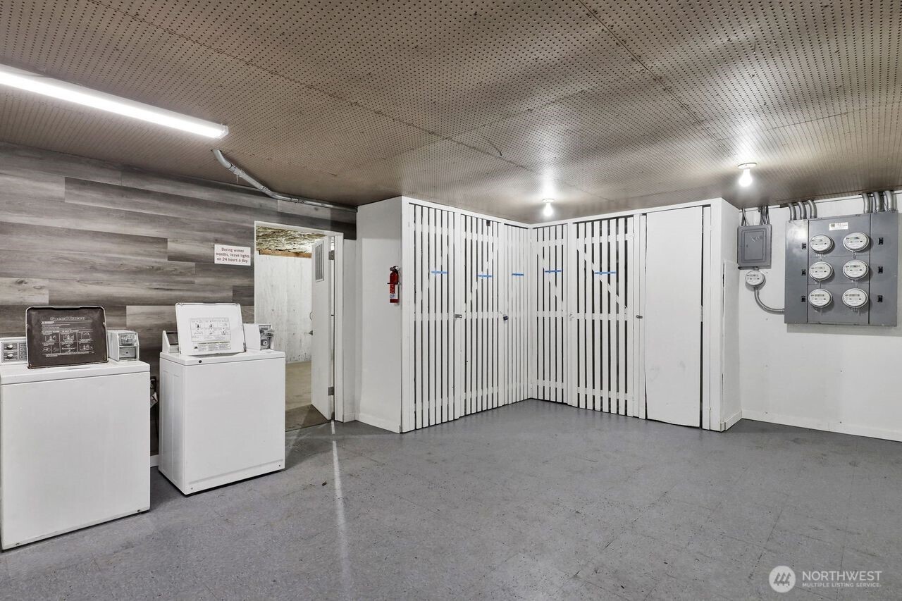 211 Maple Street , Lynden, WA 98264