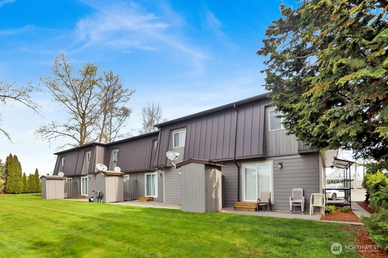 211 Maple Street , Lynden, WA 98264