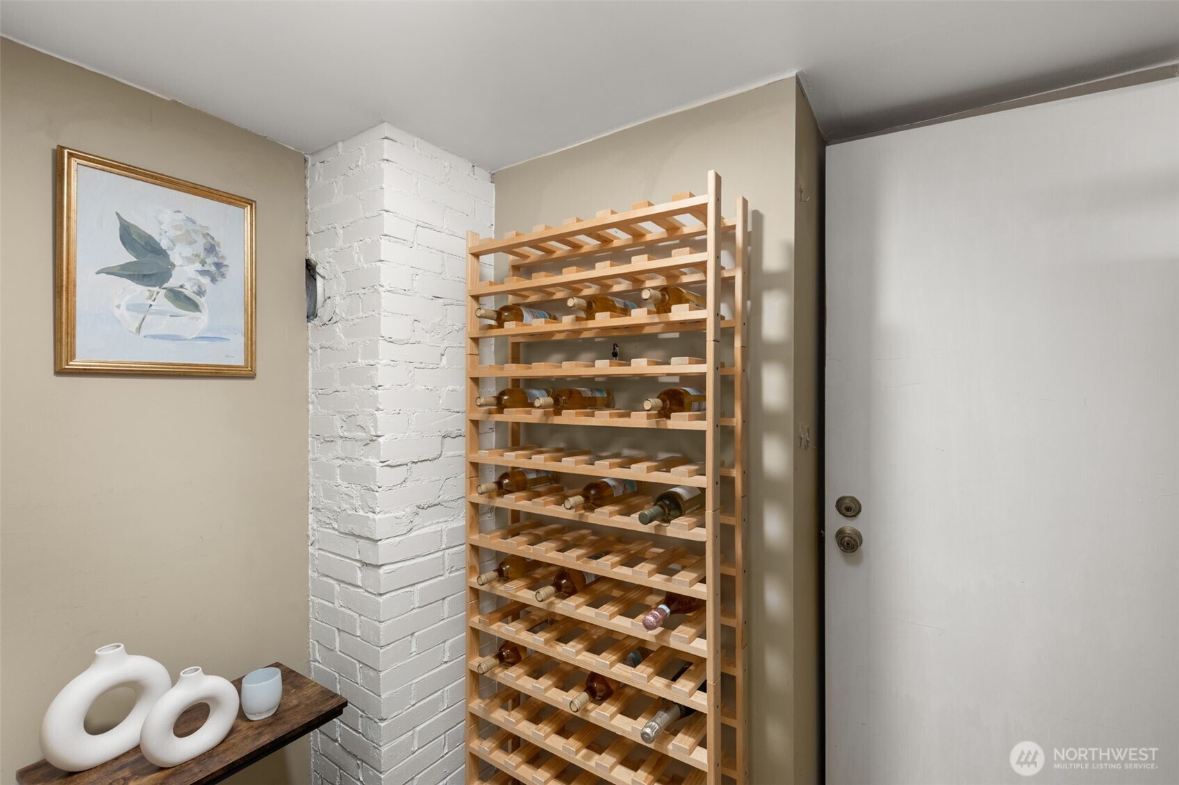 9102 12th Avenue NE, Seattle, WA 98115