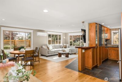 9102 12th Avenue NE, Seattle, WA 98115 - Photo 7