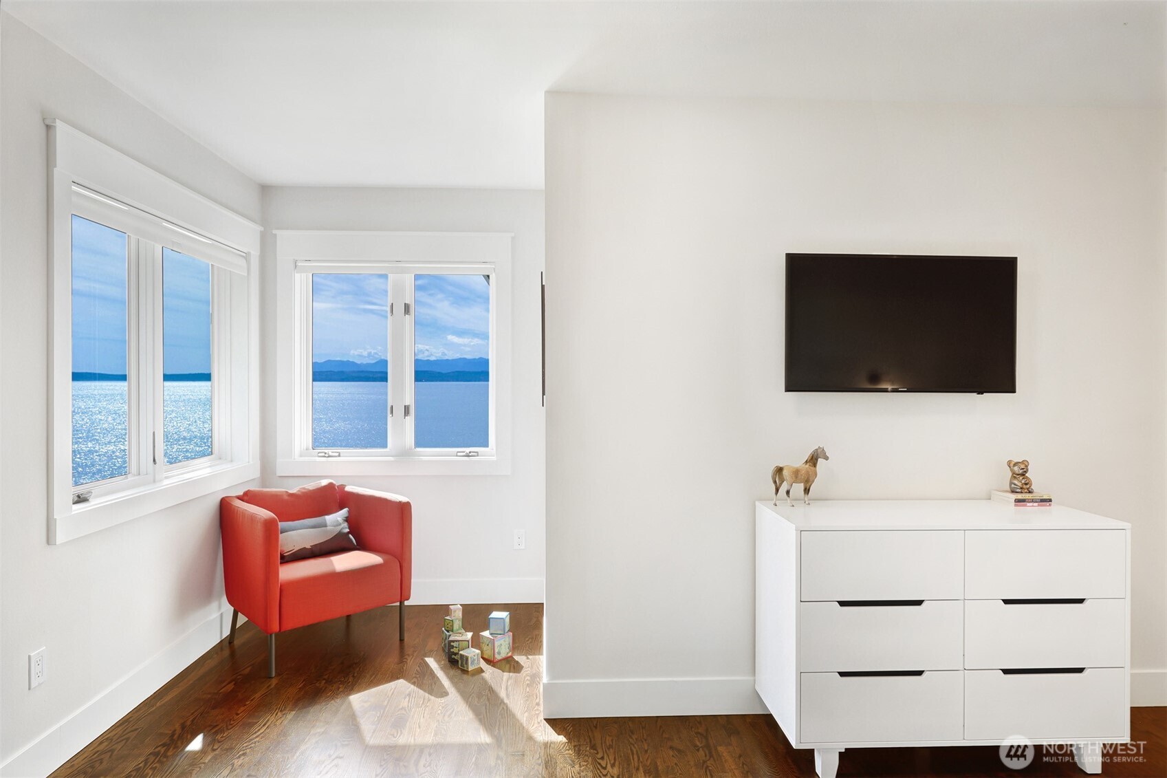 5006 Scurlock Road , Freeland, WA 98249