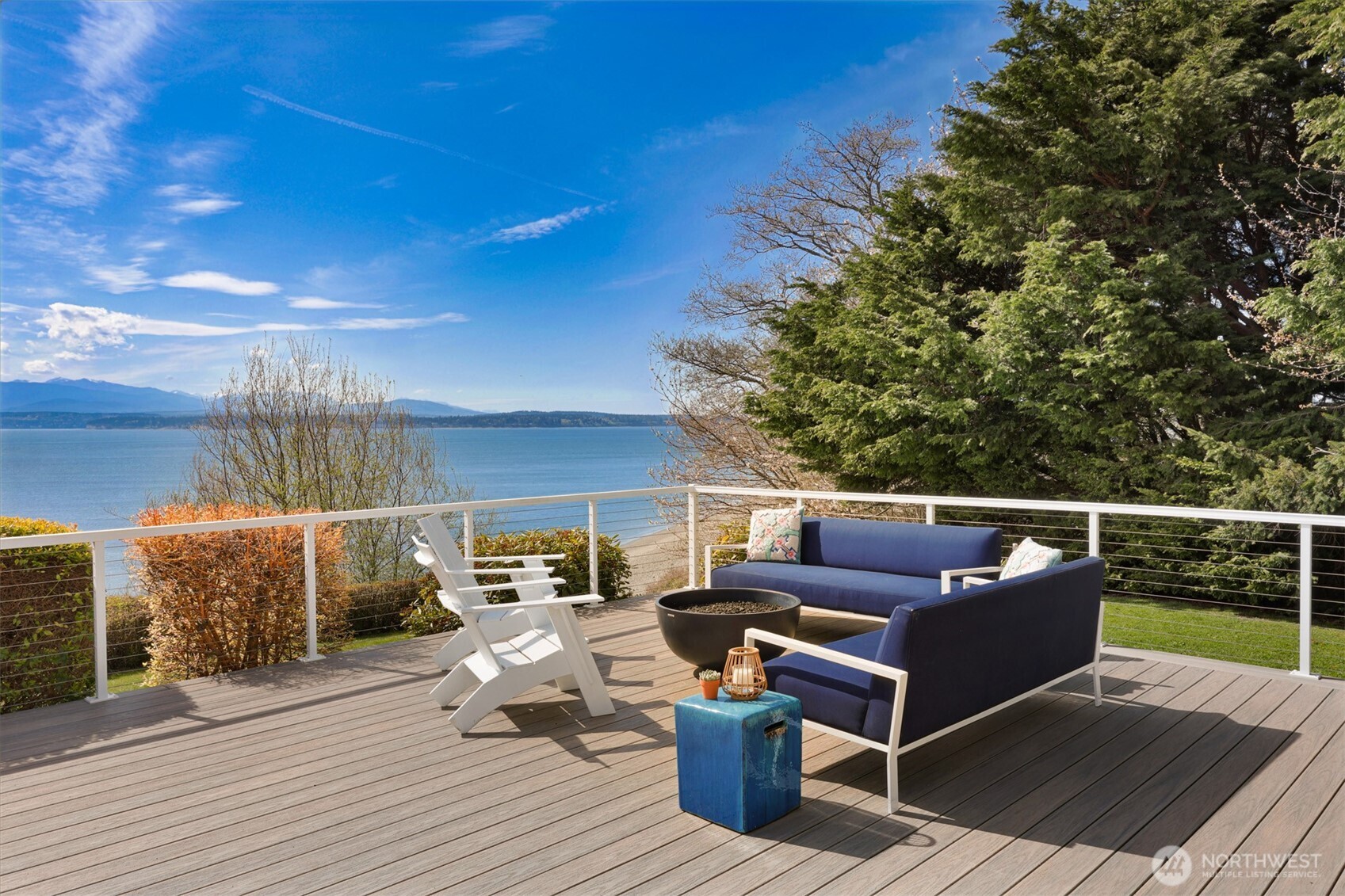 5006 Scurlock Road , Freeland, WA 98249