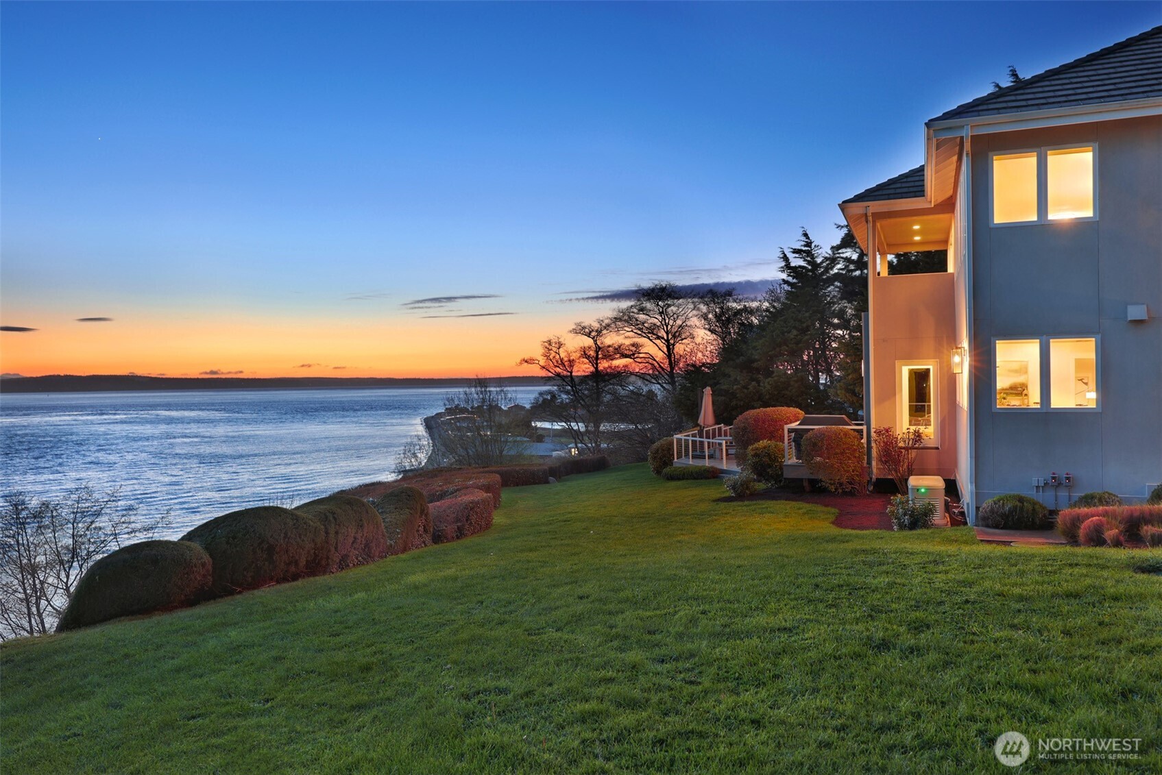 5006 Scurlock Road , Freeland, WA 98249