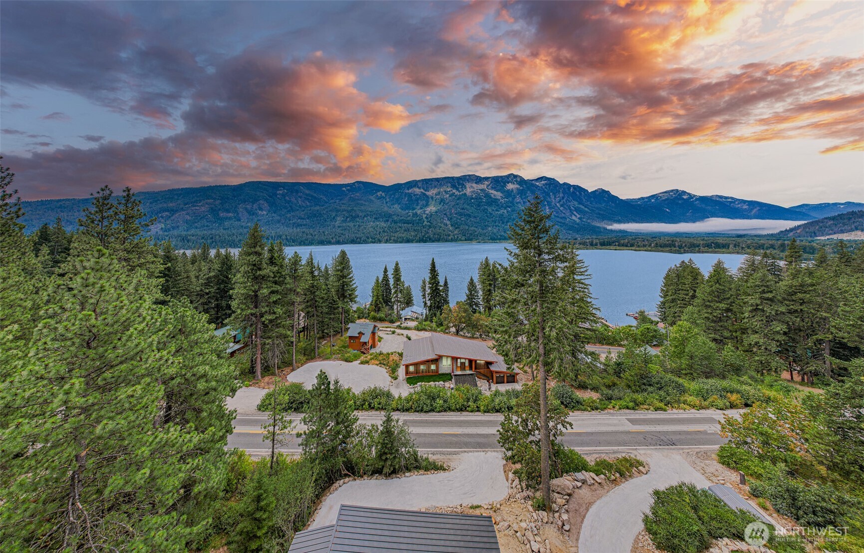 23112 Lake Wenatchee Hwy , Leavenworth, WA 98826