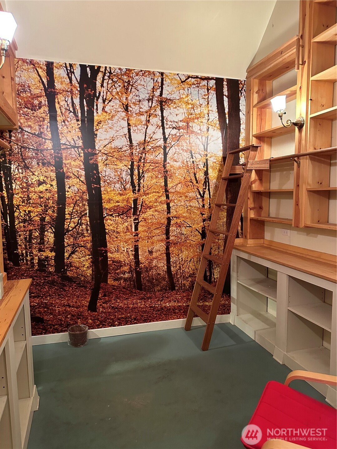 24703 NE State Route 3 , Belfair, WA 98528