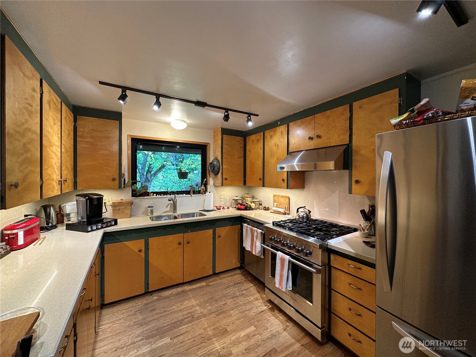 24703 NE State Route 3 , Belfair, WA 98528