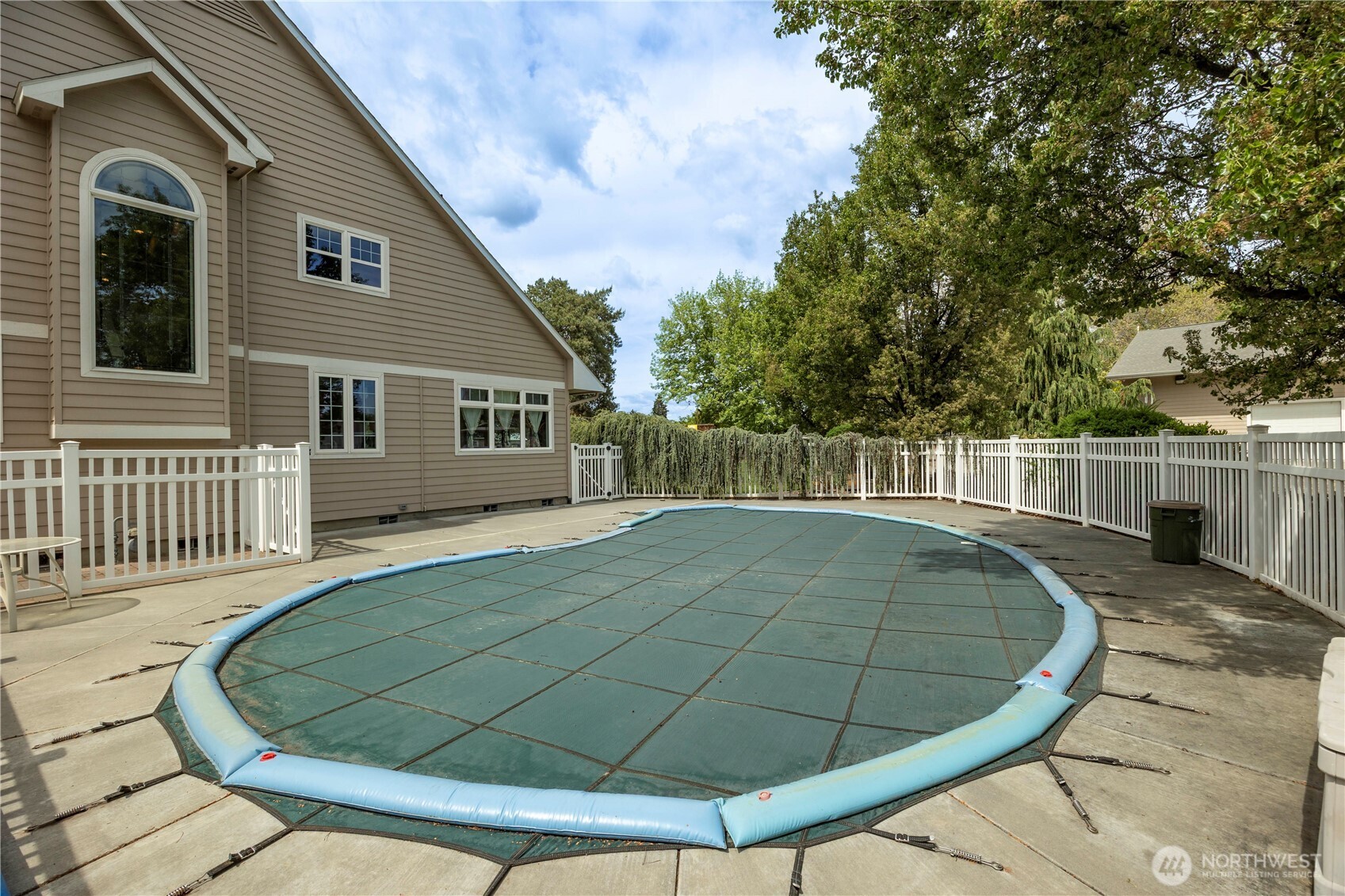 8620 W Richardson Road , Pasco, WA 99301