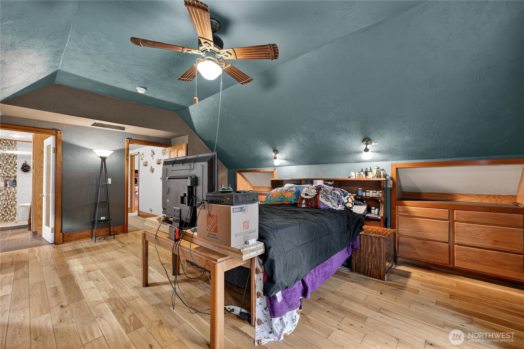 1533 Northcliff Road , Shelton, WA 98584