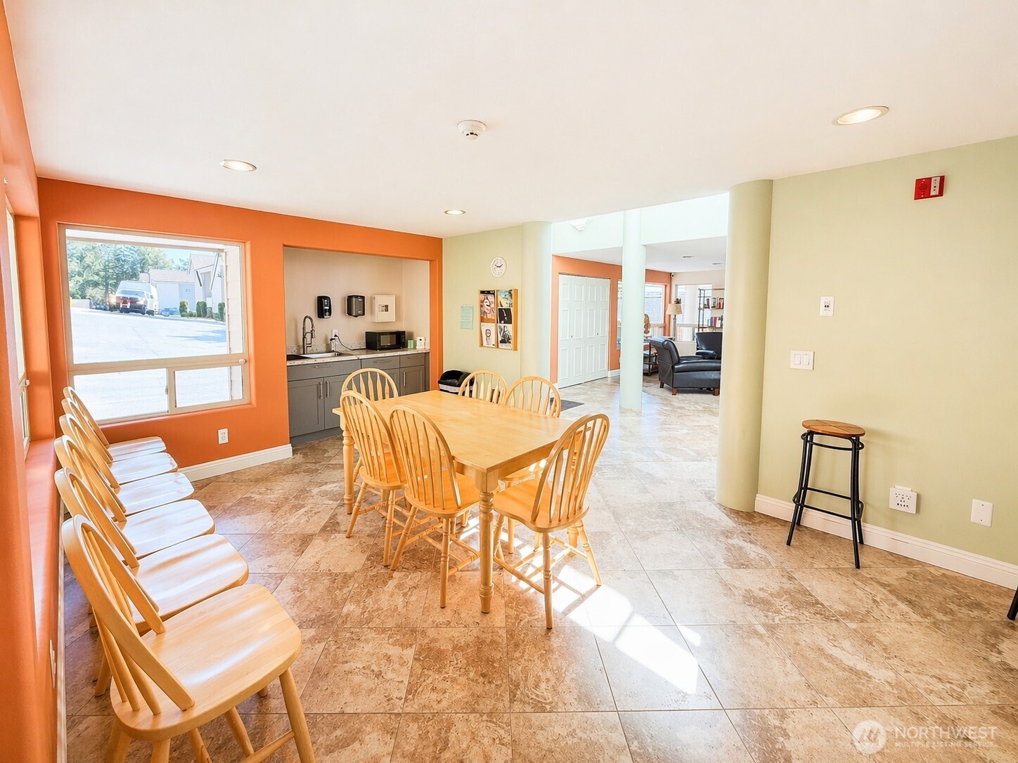 15335 Sunwood Blvd #C102, Tukwila, WA 98188