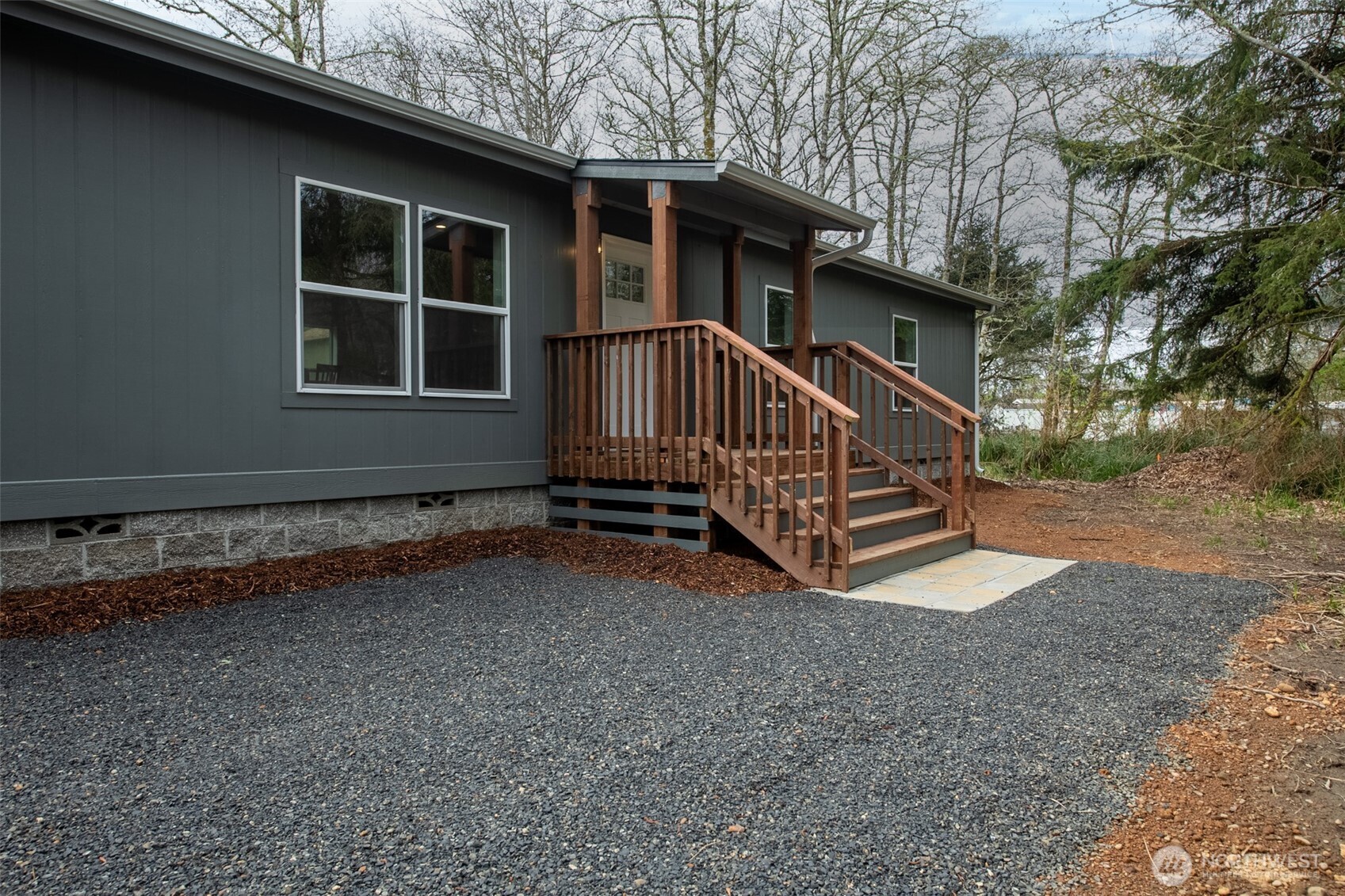 799 Edgewood Avenue NE, Ocean Shores, WA 98569