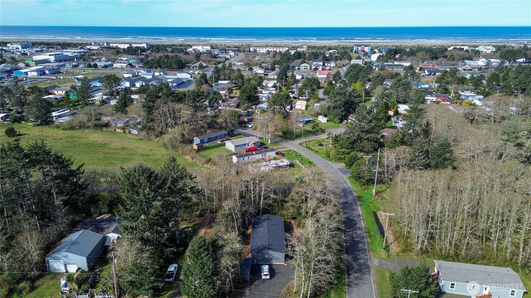 799 Edgewood Avenue NE, Ocean Shores, WA 98569