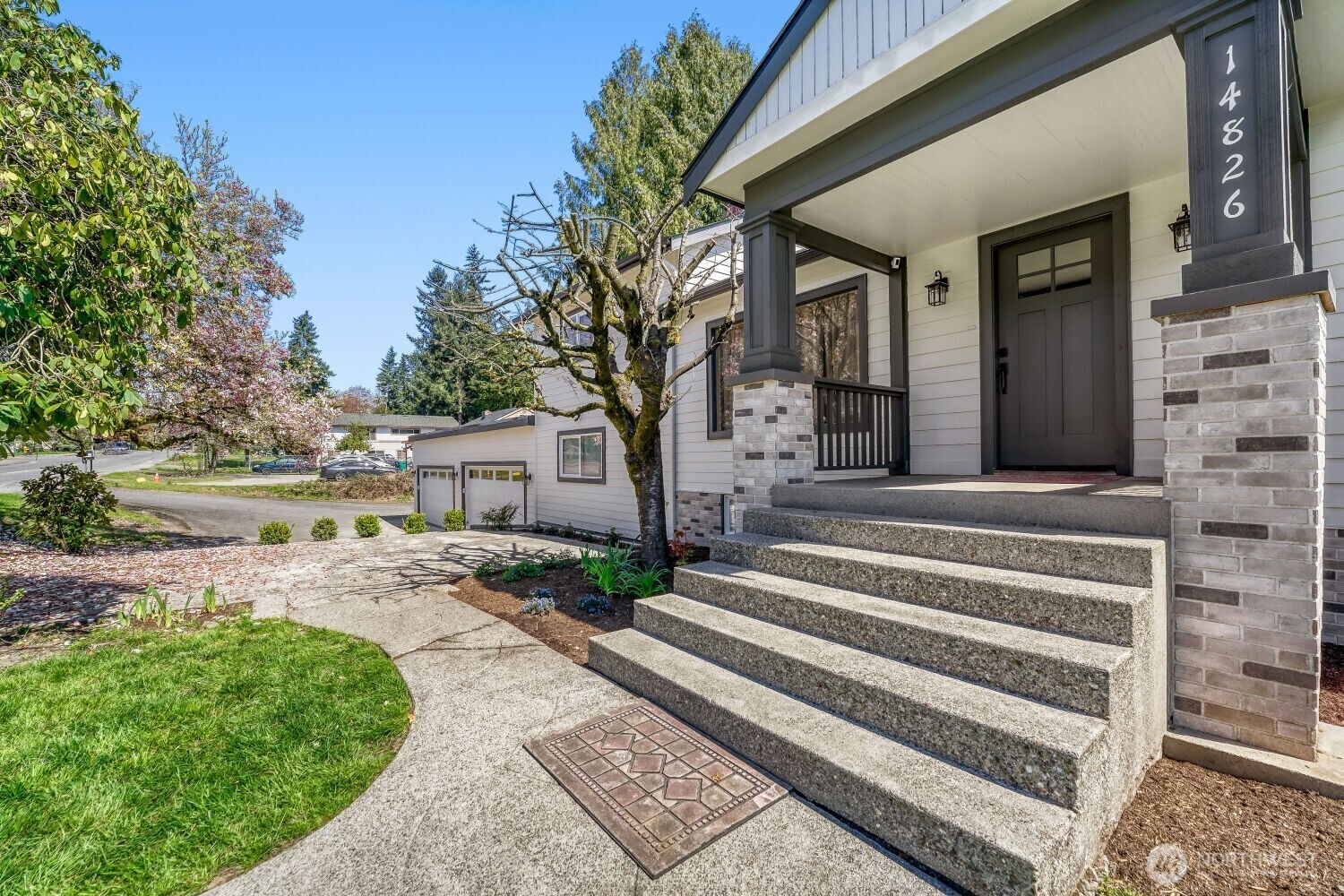 14826 42nd Avenue S, Tukwila, WA 98168-4436