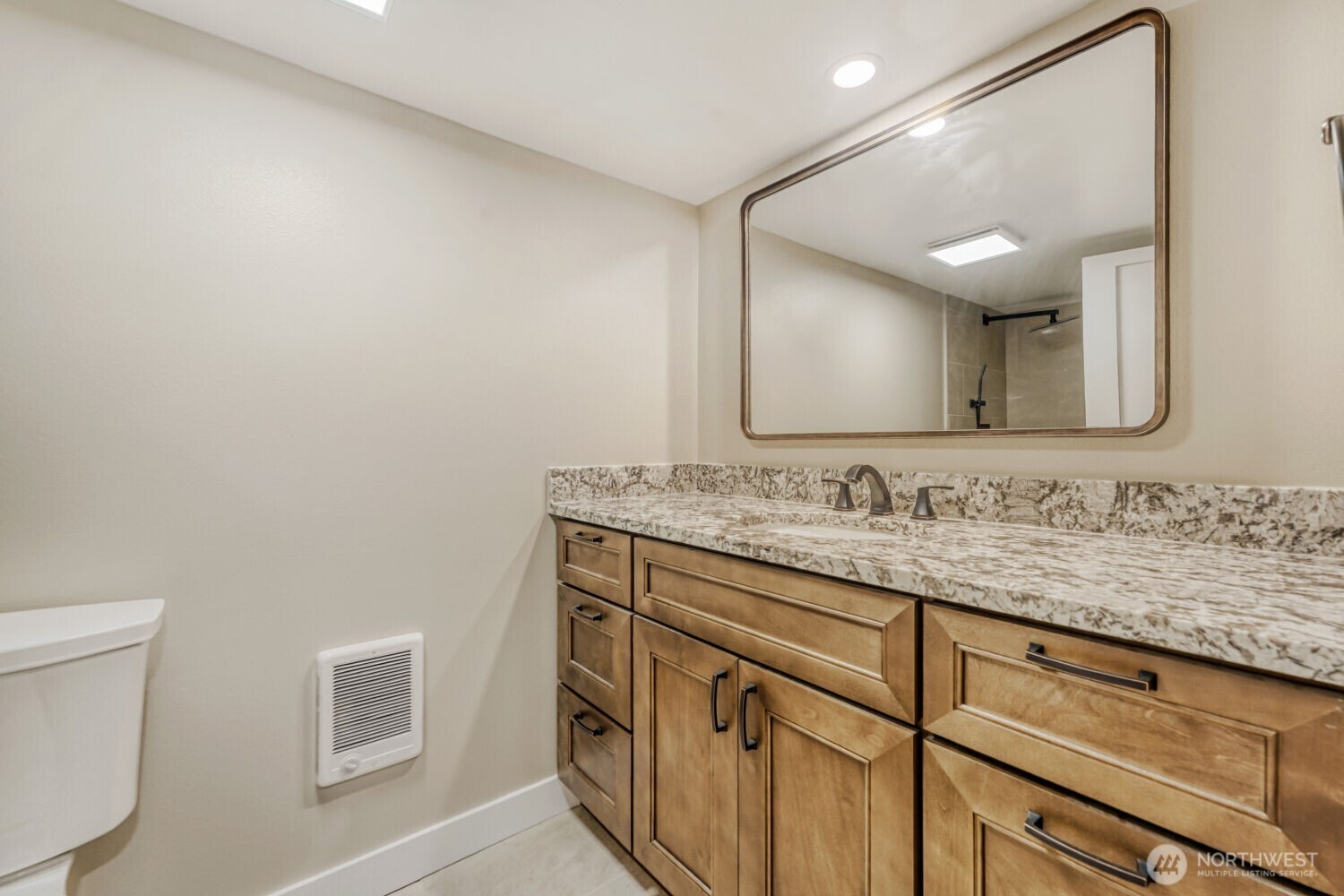 14826 42nd Avenue S, Tukwila, WA 98168-4436
