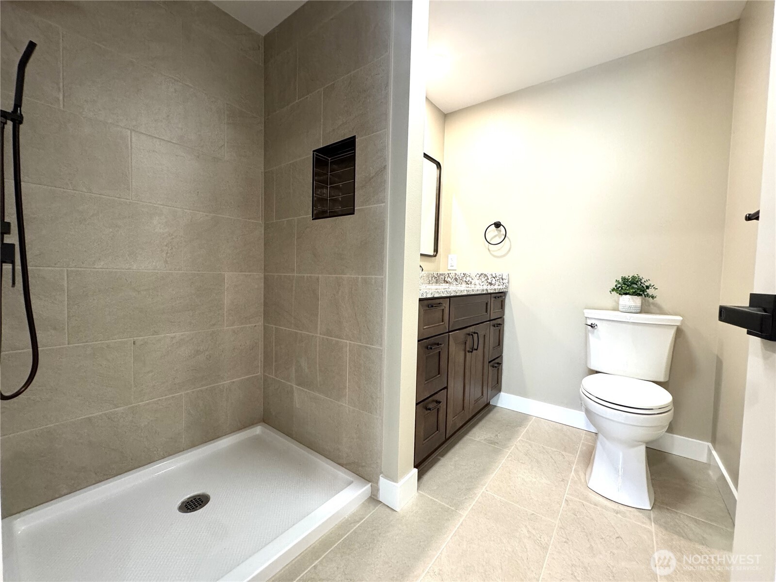 14826 42nd Avenue S, Tukwila, WA 98168-4436