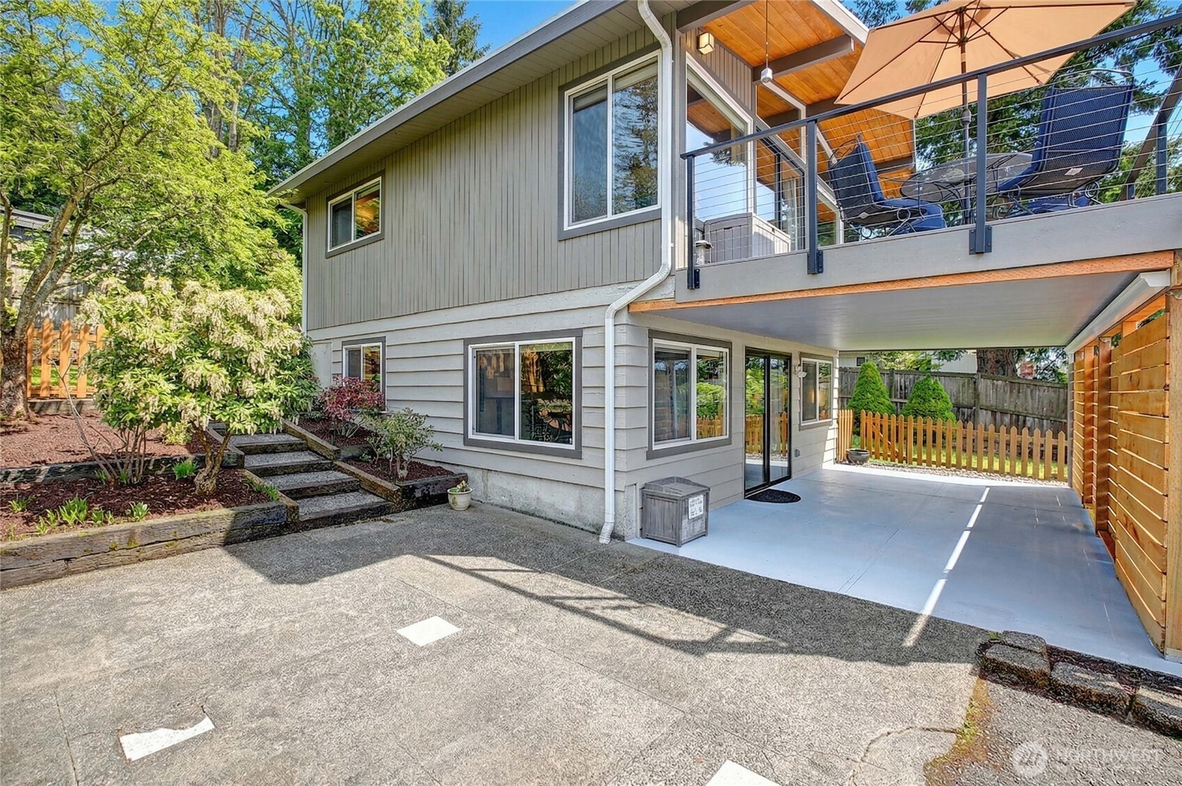 576 Waterline Loop , Camano Island, WA 98282