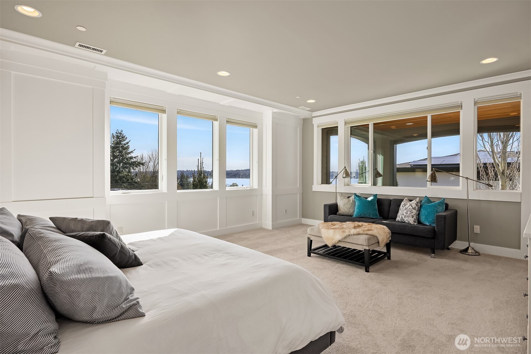 6518 SE 28th Street , Mercer Island, WA 98040-2519