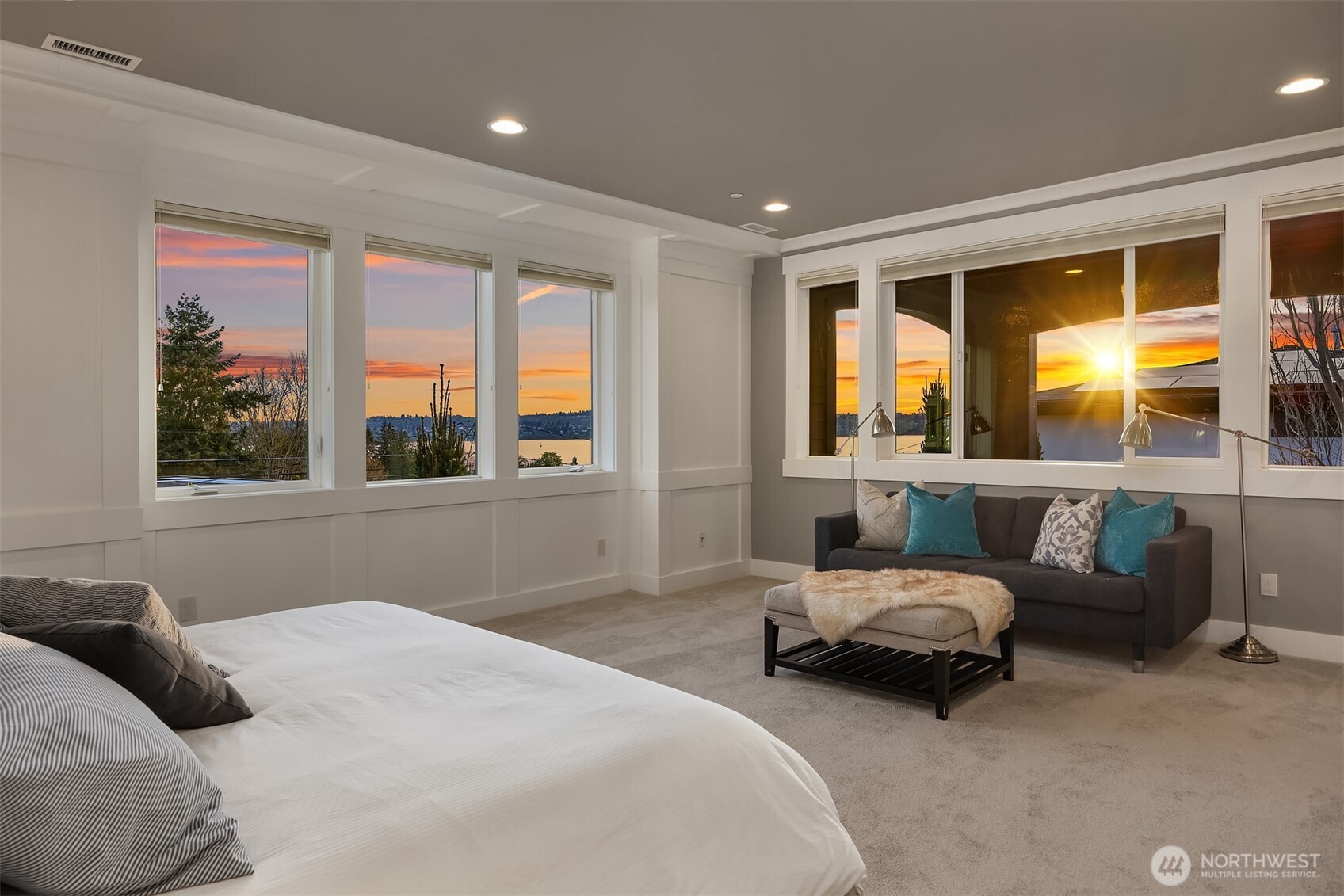 6518 SE 28th Street , Mercer Island, WA 98040-2519