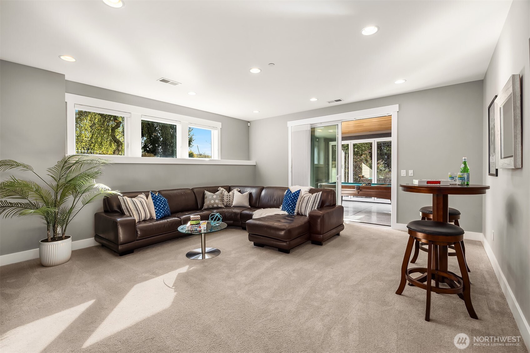 6518 SE 28th Street , Mercer Island, WA 98040-2519