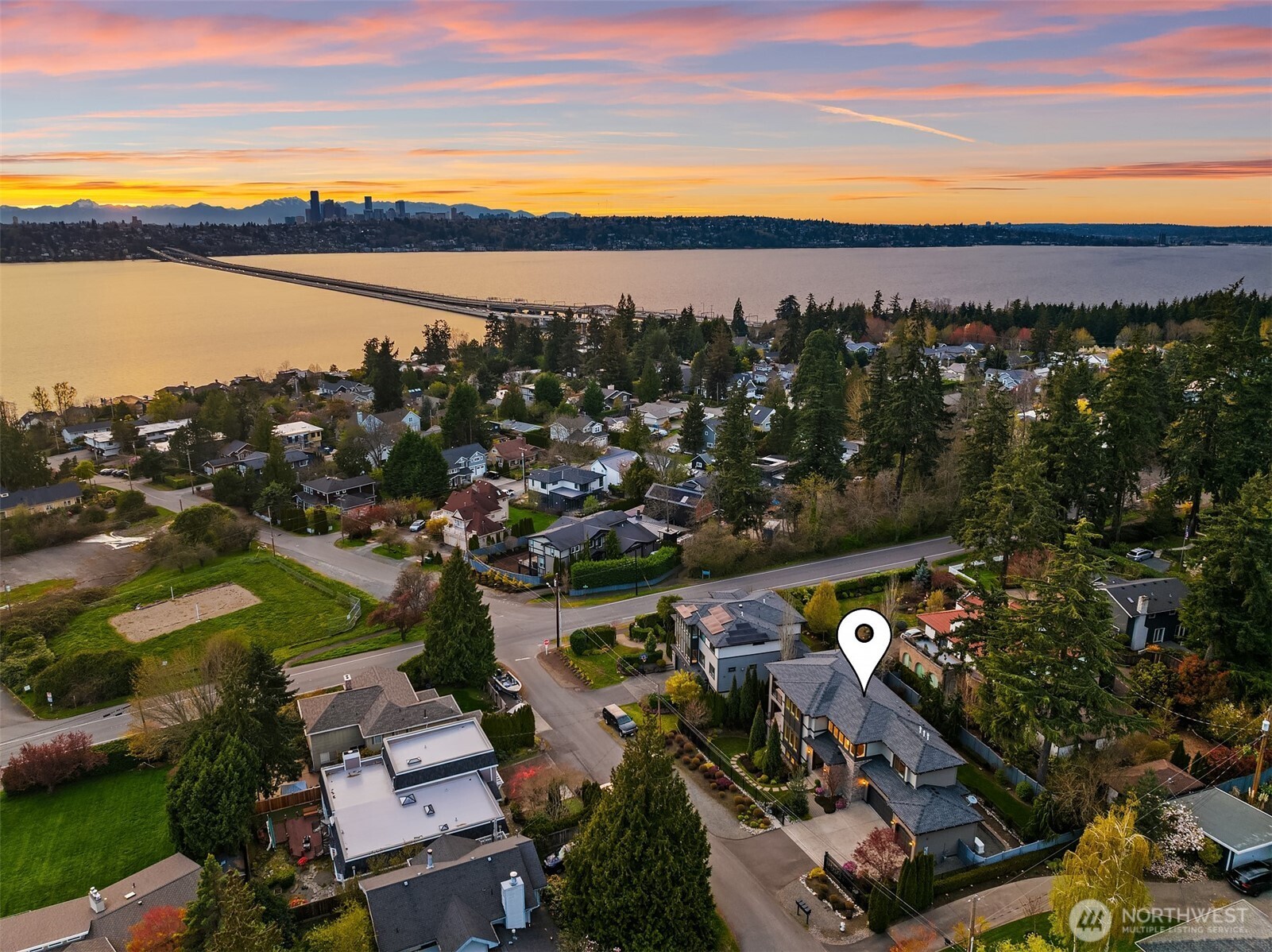 6518 SE 28th Street , Mercer Island, WA 98040-2519