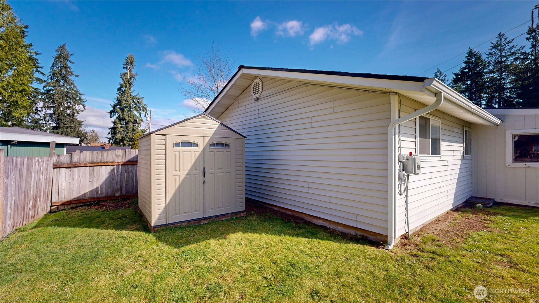 17121 SE 264th Place , Covington, WA 98042-8321