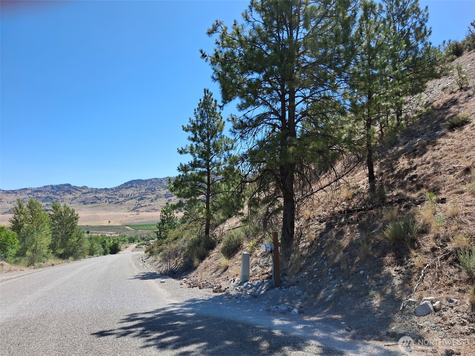 1299 Old Highway 97 , Malott, WA 98829