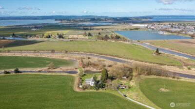 26206 Marine Drive , Stanwood, WA 98292