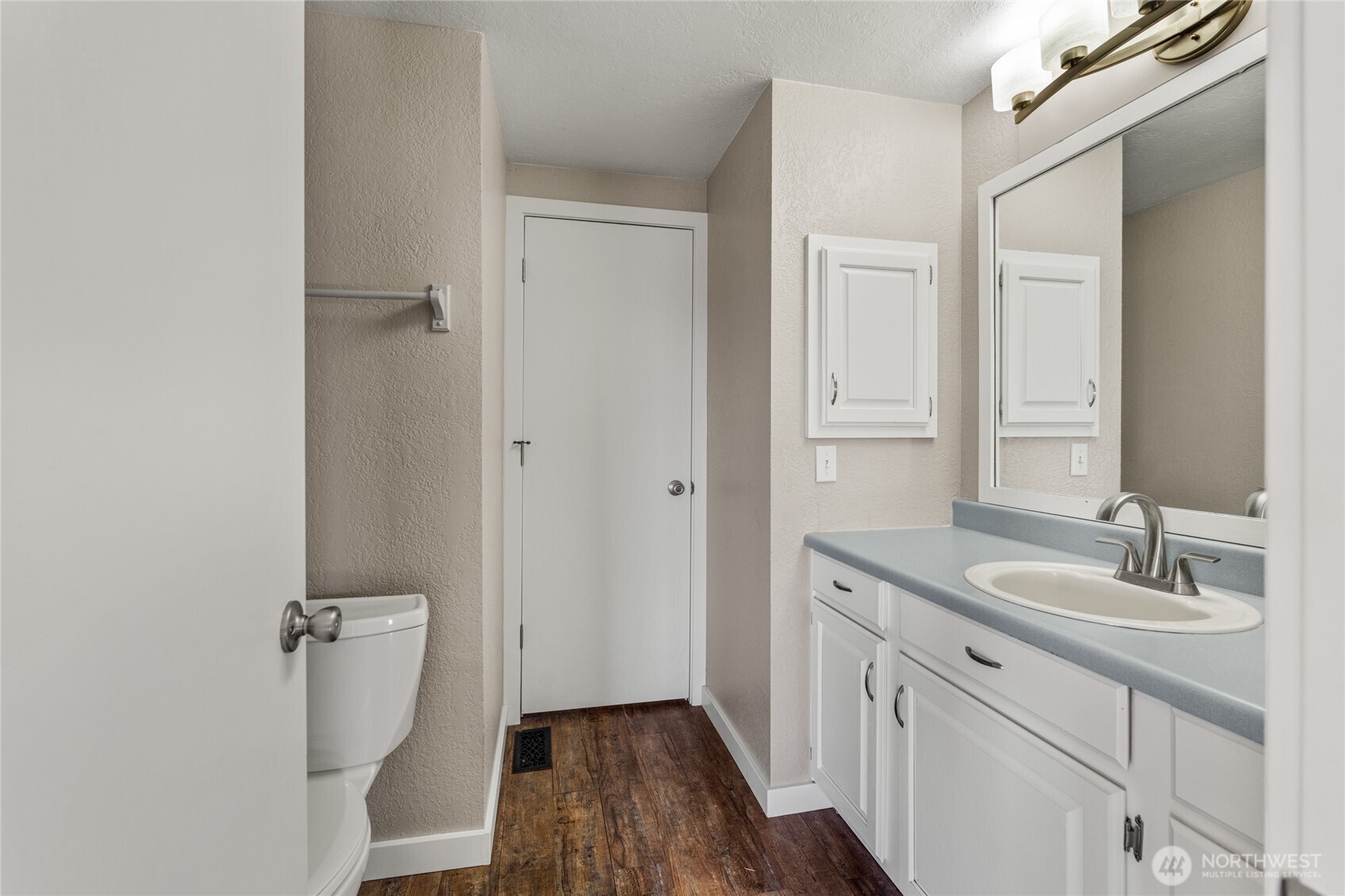 13477 Road 13 NW, Quincy, WA 98848