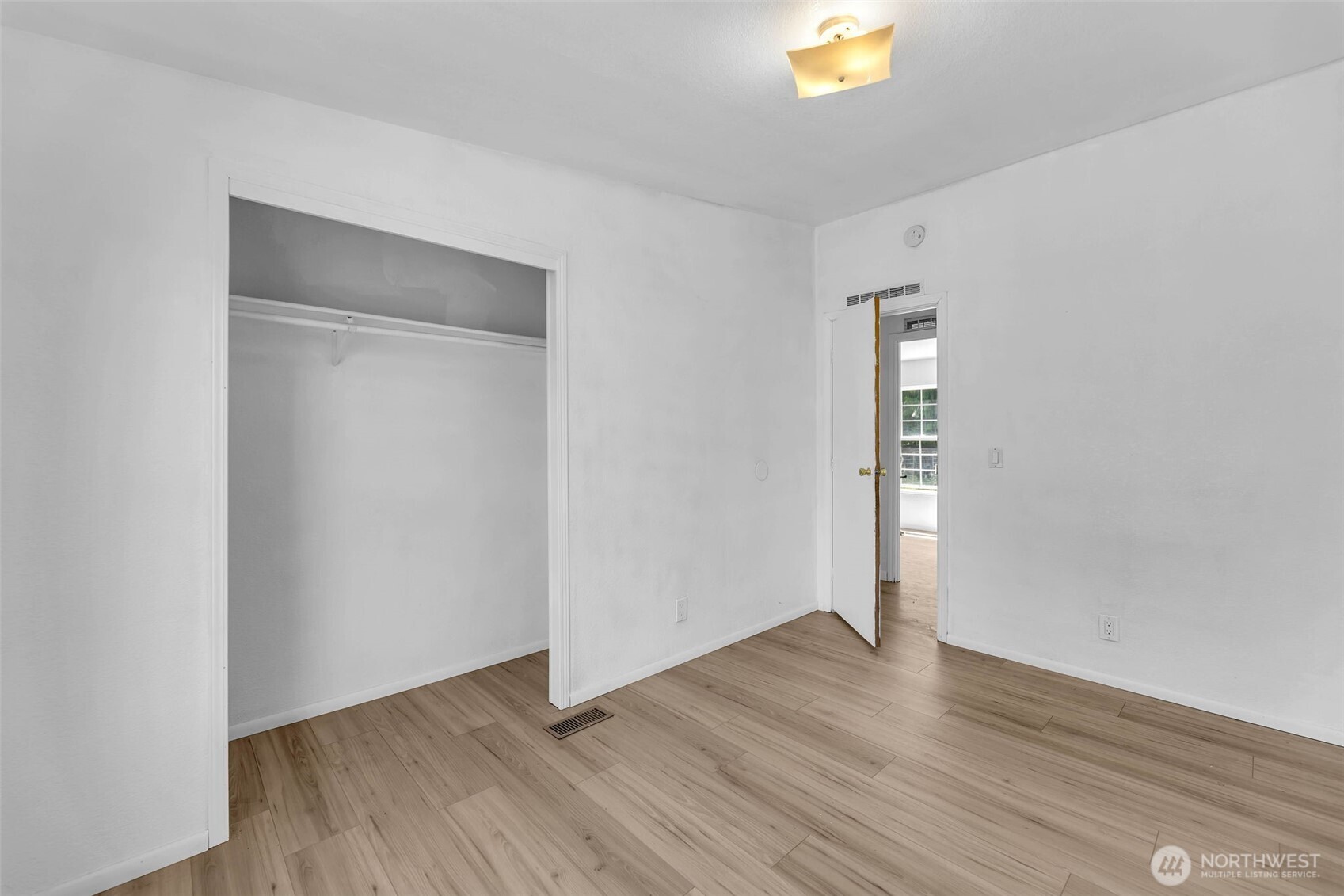 241 Foster Creek Road #B, Toledo, WA 98591