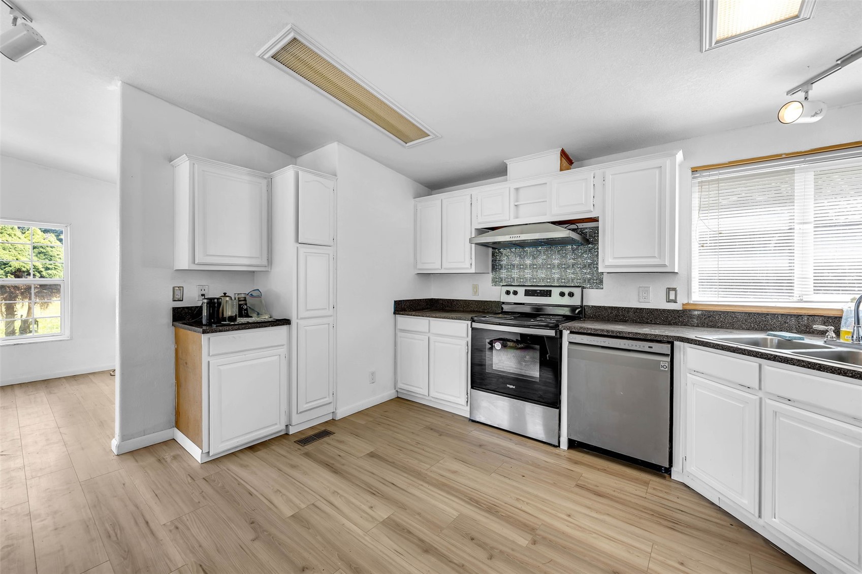 241 Foster Creek Road #B, Toledo, WA 98591