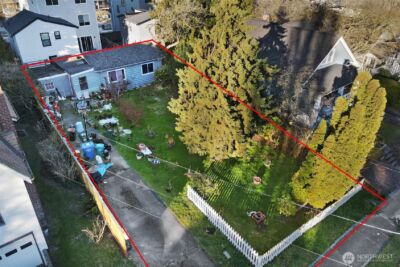 528 N 70th Street , Seattle, WA 98103 - Photo 4