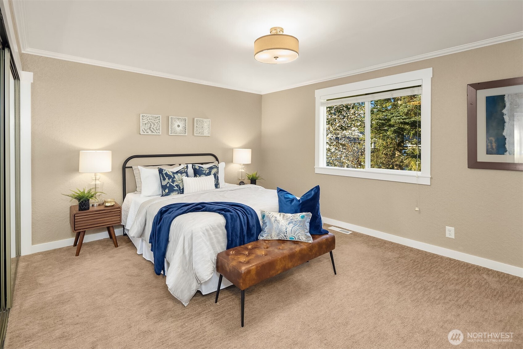 12710 NE 111th Place , Kirkland, WA 98033