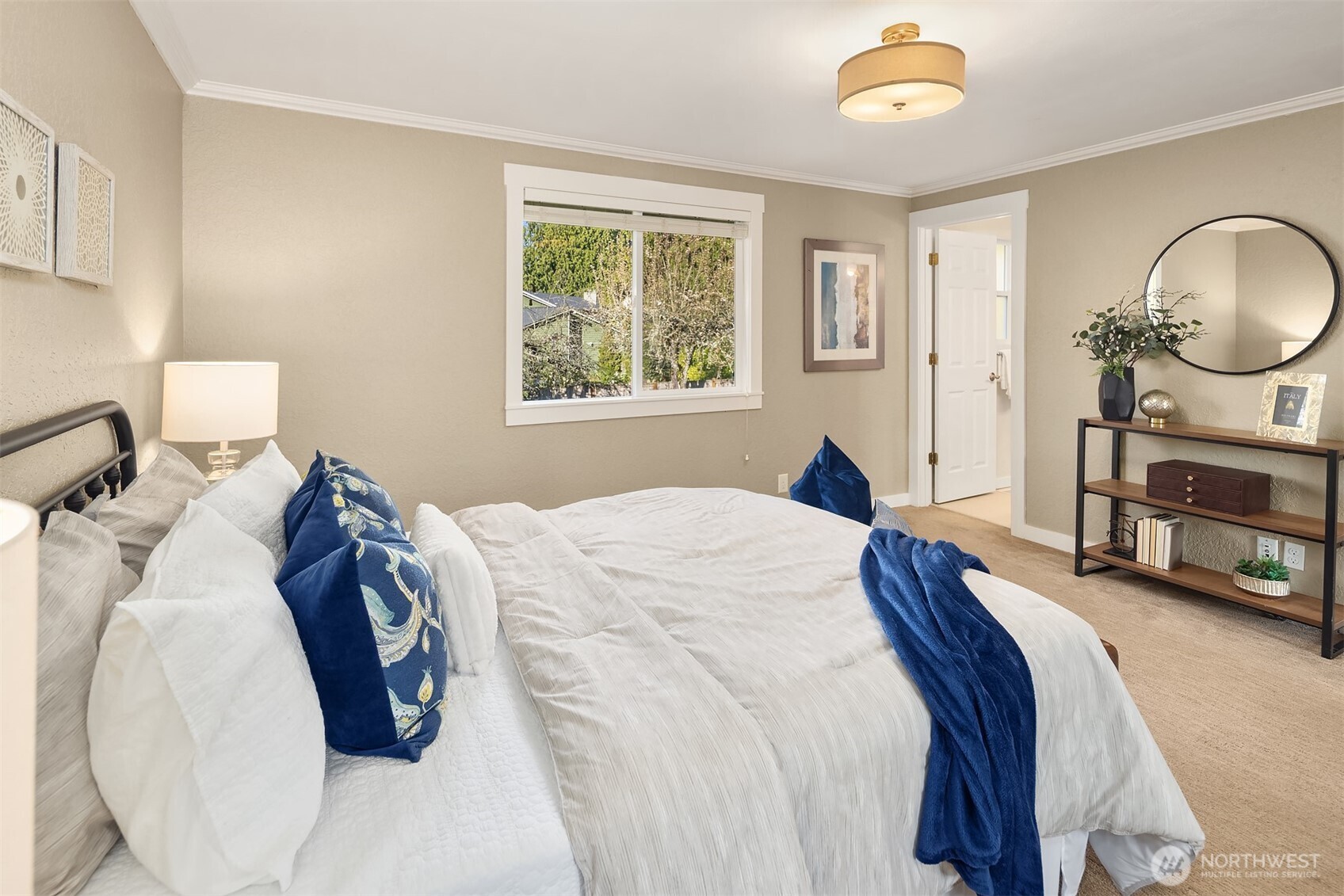 12710 NE 111th Place , Kirkland, WA 98033