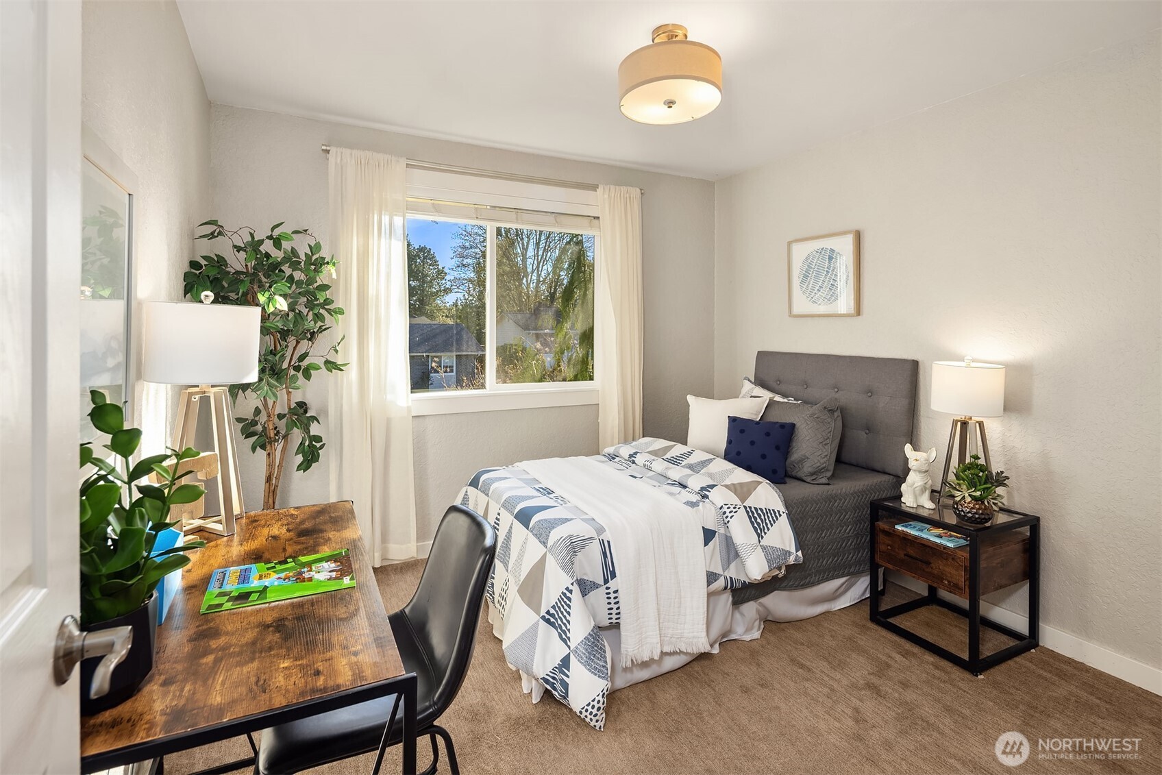 12710 NE 111th Place , Kirkland, WA 98033