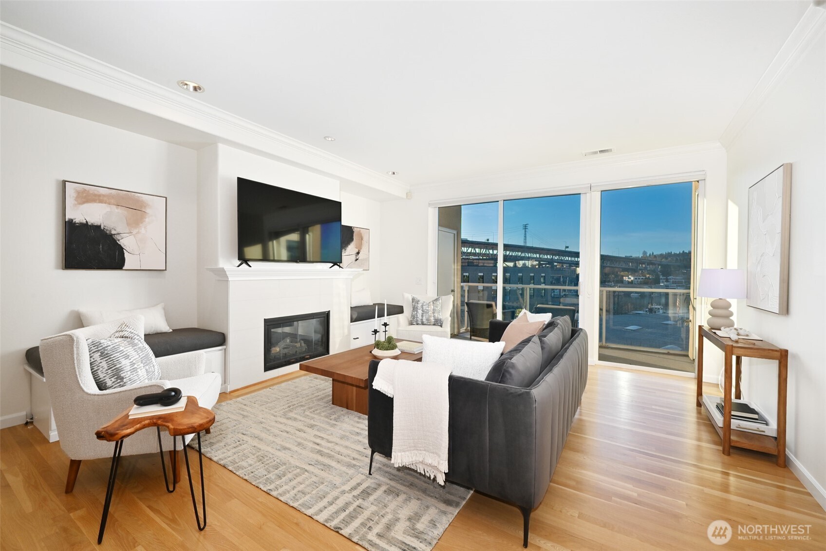 3900 2nd Avenue NE #403, Seattle, WA 98105