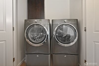 3900 2nd Avenue NE #403, Seattle, WA 98105 - Photo 24