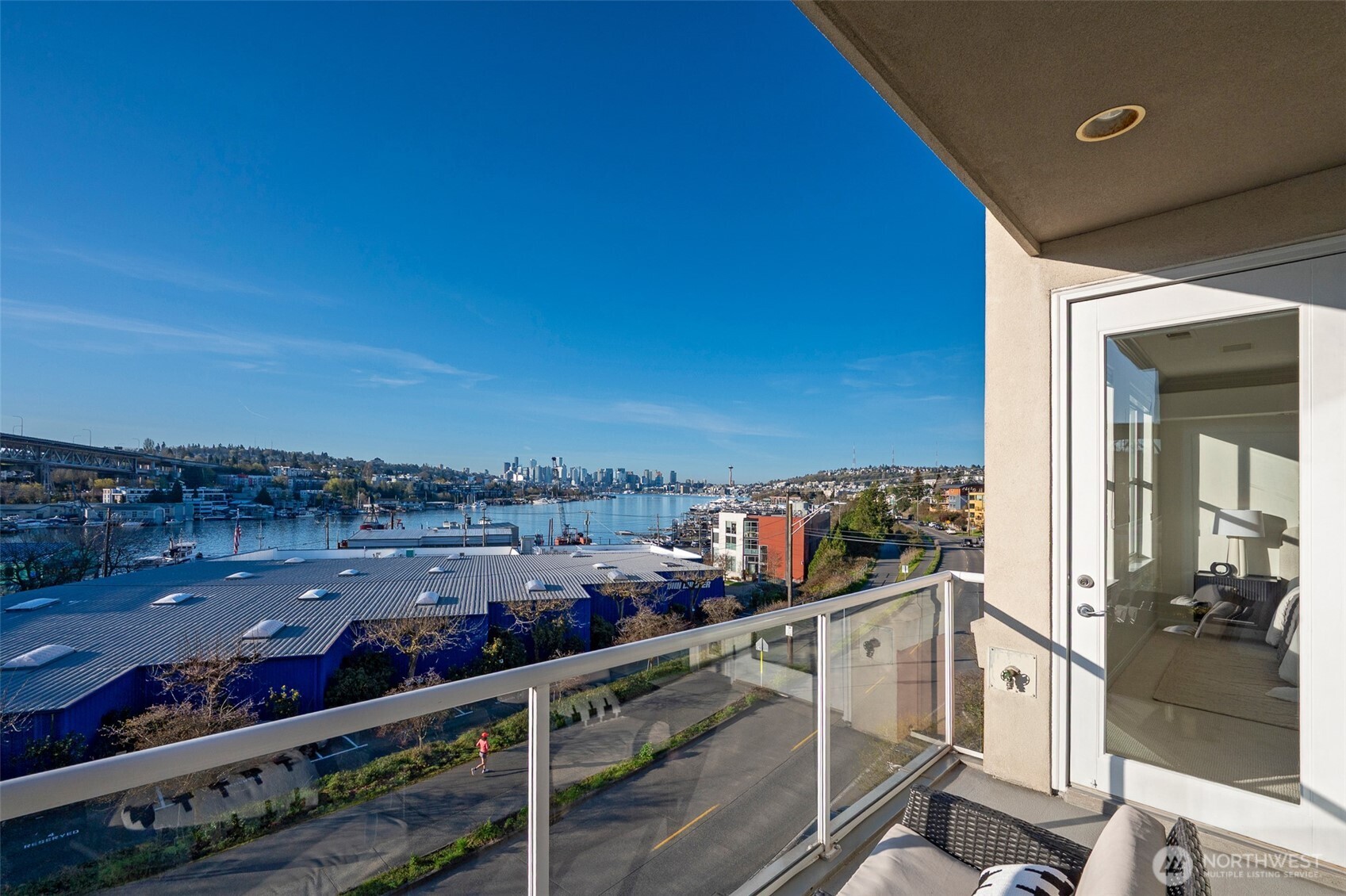 3900 2nd Avenue NE #403, Seattle, WA 98105